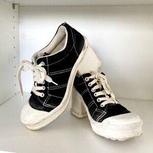 Black and White Sneaker with 3" Heel by Coasters Size 5.5